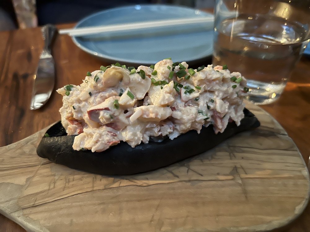 Lobster roll