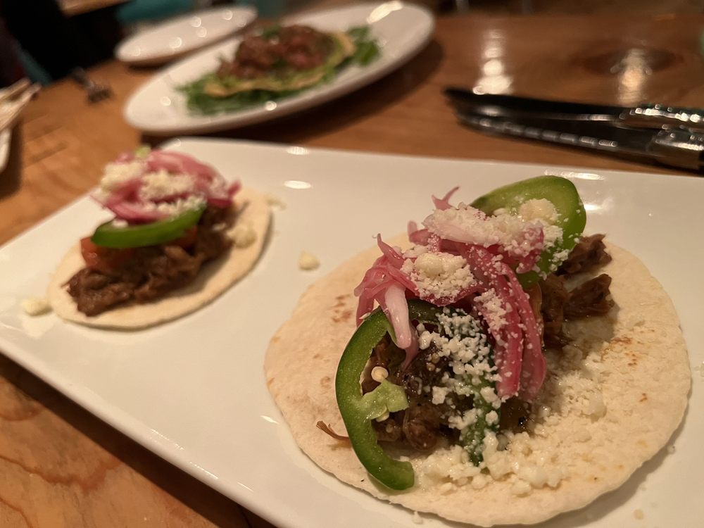 Carnitas tacos