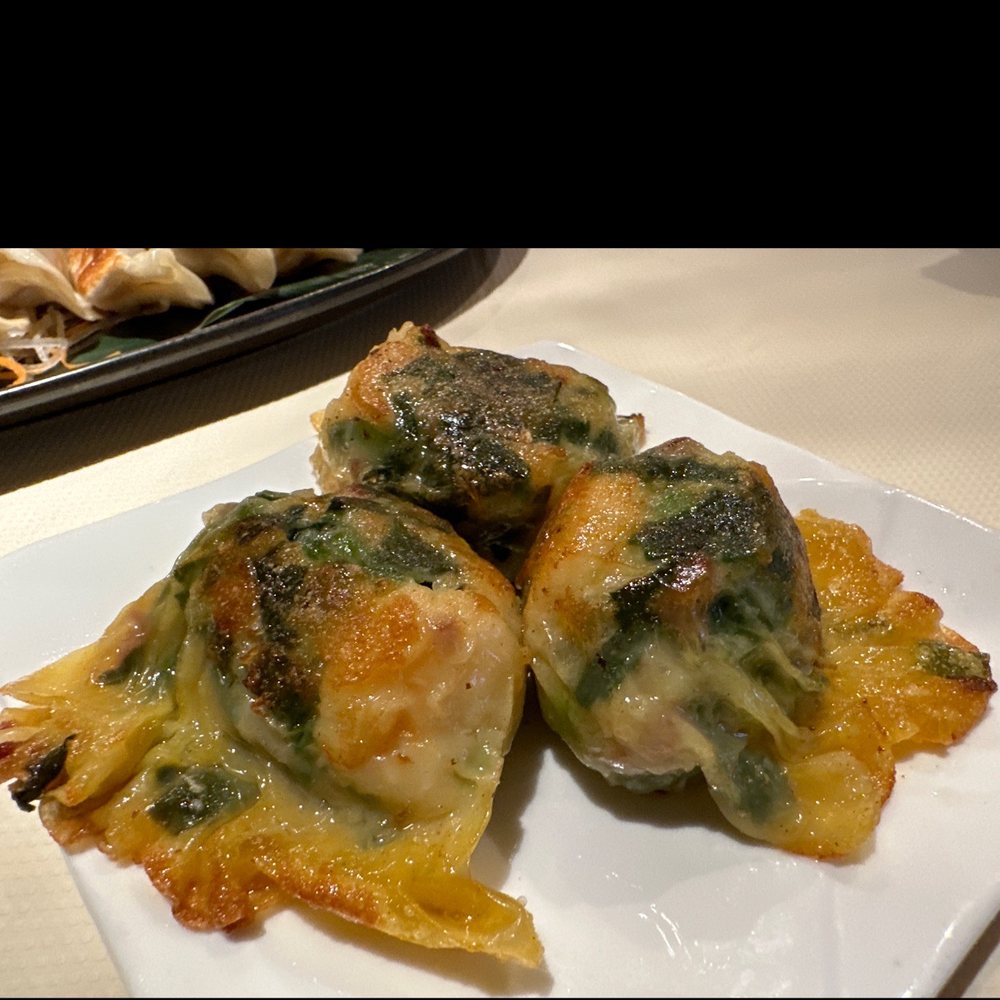 Pan fried chive dumpling