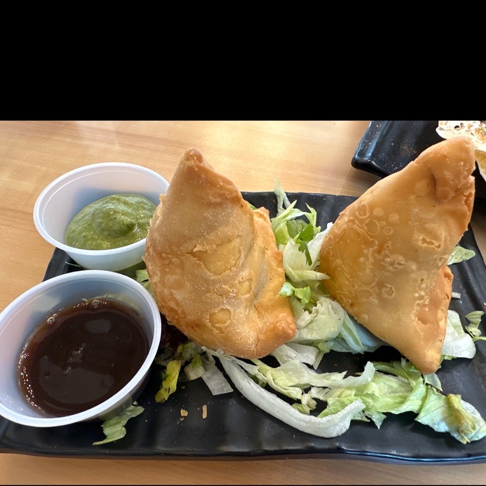 Vegetable samosas